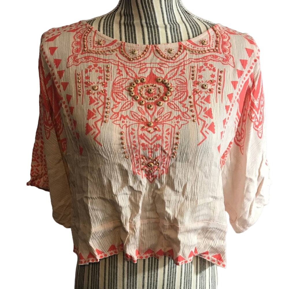 West 36th Corp Peach Coral Beaded Crop Top Keyhole Back Women’s Small